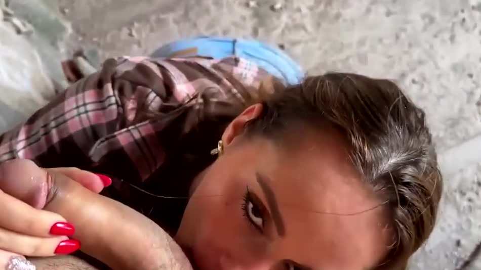 cocoquin.video leak anita rover Fucked by a Farmer