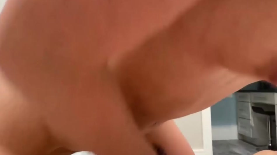 cocoquin.video leak bryce adams Fucks a Virgin